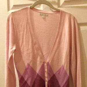 Long sleeve lightweight sweater